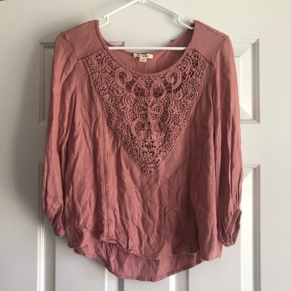 ⚡️FLASH SALE⚡️Cute Blouse